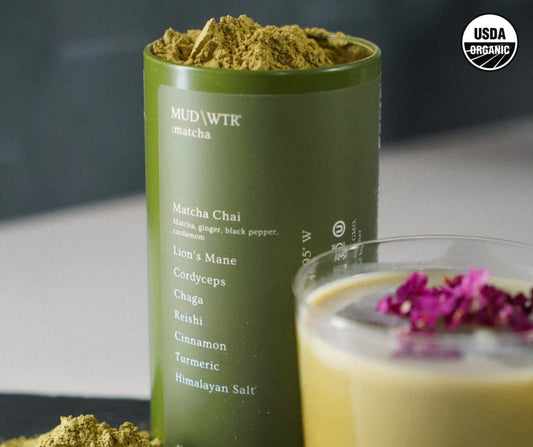 matcha-latte-starter-kit-n3 1._Matcha_11e019cd-8337-4900-ba33-94c953dac3d2.jpg
